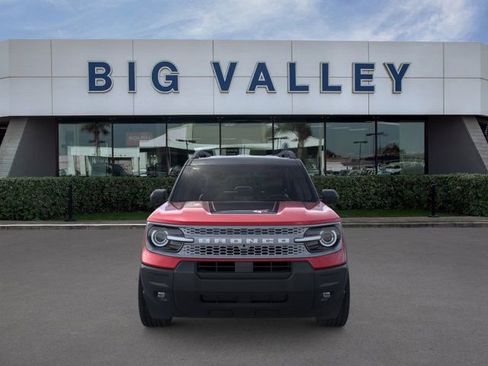 New 2025 Ford Bronco Sport Outer Banks w/ Topo Graphic Package image 6