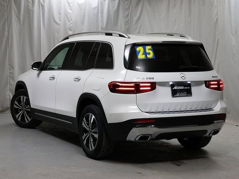Certified 2025 Mercedes-Benz GLB 250 4MATIC image 11
