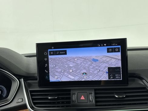 Certified 2023 Audi Q5 2.0T Premium Plus w/ Premium Plus Package AWD/4WD image 4