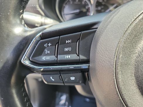 Used 2020 MAZDA CX-5 Touring FWD image 22
