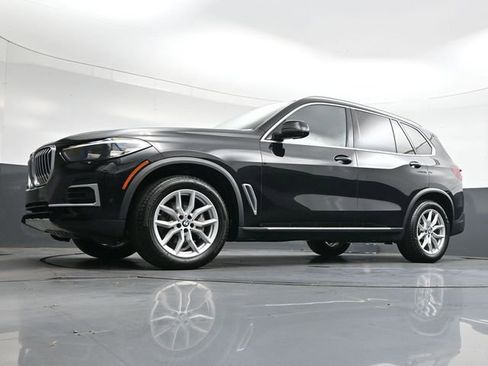Used 2023 BMW X5 xDrive40i w/ Premium Package AWD/4WD image 35