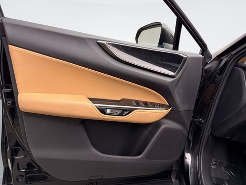 Used 2023 Lexus NX 350 AWD image 9