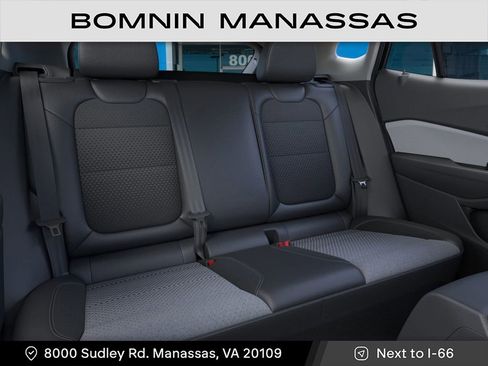 New 2026 Chevrolet Trax LT image 17