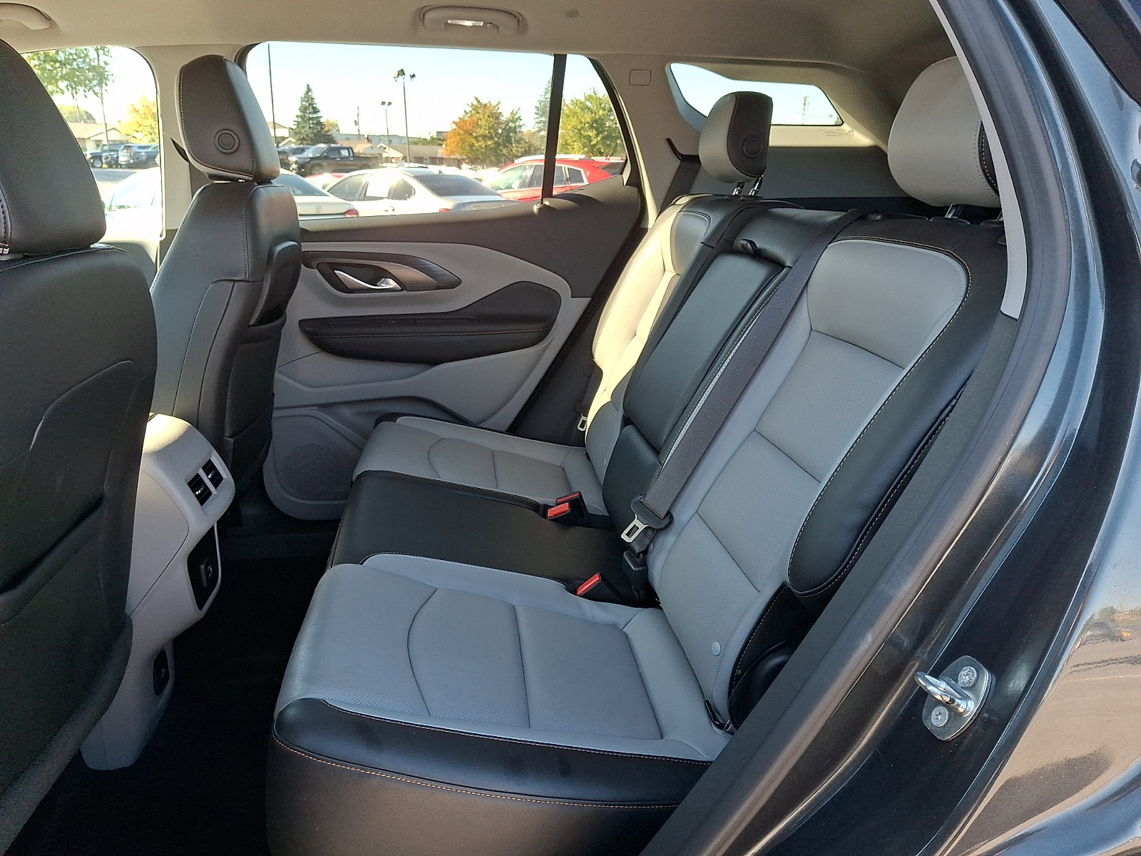 Used 2018 GMC Terrain SLT AWD/4WD image 10