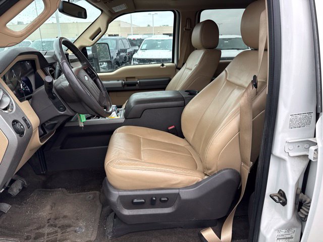 Used 2016 Ford F450 Lariat w/ Lariat Ultimate Package AWD/4WD image 10