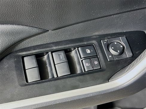 Certified 2025 Toyota RAV4 LE image 17