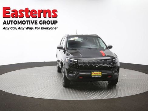 Used 2022 Jeep Compass Trailhawk w/ Trailhawk Elite Group image 55