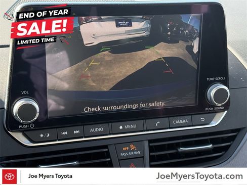 Used 2025 Nissan Altima 2.5 SR image 16