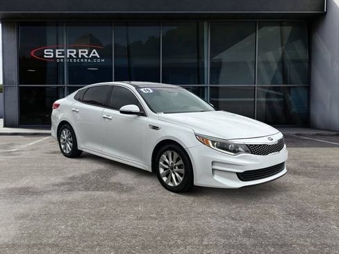 Used 2016 Kia Optima EX w/ Premium Package FWD image 7