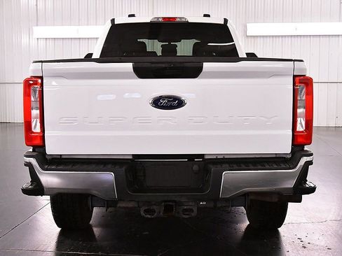 Used 2024 Ford F350 XLT image 6