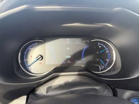 Used 2022 Toyota RAV4 XSE AWD/4WD image 14