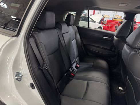 Certified 2026 Toyota Corolla Cross XLE w/ Convenience Package FWD image 17