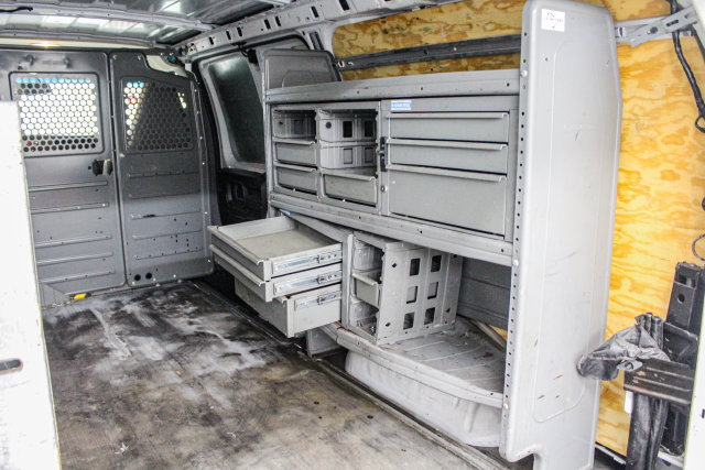 Used 2019 Chevrolet Express 3500 w/ Driver Convenience Package RWD image 11