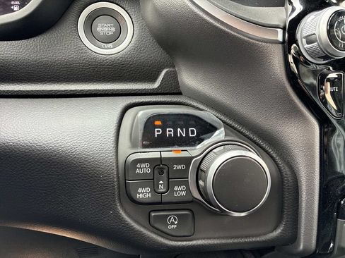 New 2026 RAM 1500 Big Horn AWD/4WD image 11