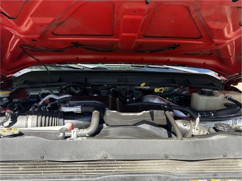 Used 2016 Ford F250 Lariat w/ Lariat Interior Package image 14