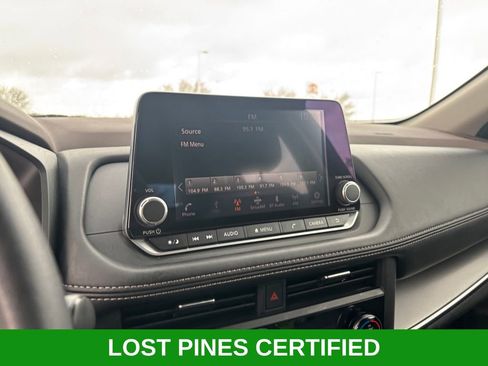 Used 2023 Nissan Rogue SV image 19