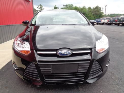 Used 2013 Ford Focus SE FWD image 10