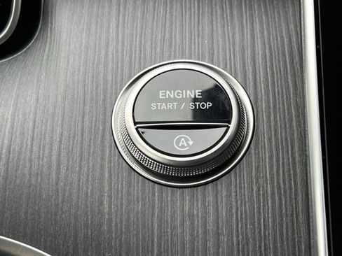 New 2026 Mercedes-Benz C 300 4MATIC Sedan image 31