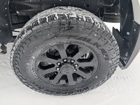 Used 2022 RAM 2500 Big Horn w/ Level C Equiment Group image 10