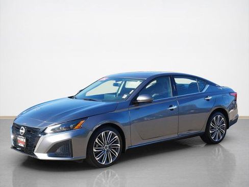 Certified 2023 Nissan Altima 2.5 SL image 7