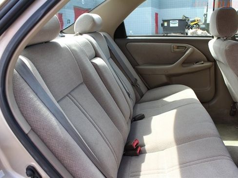 Used 2001 Toyota Camry CE image 28