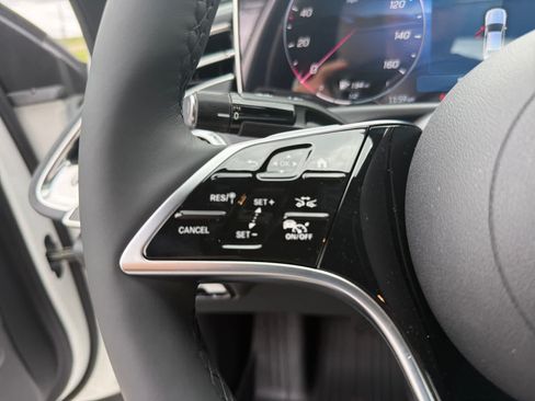 Used 2026 Mercedes-Benz E 350 4MATIC Sedan image 23