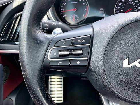 Used 2022 Kia Stinger GT-Line w/ Sun & Sound Package RWD image 11
