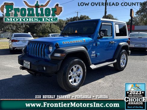 Used 2021 Jeep Wrangler Islander image 1