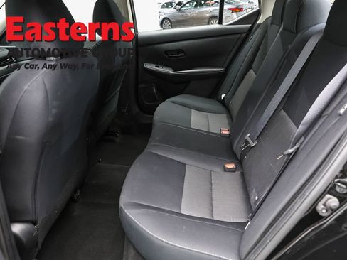 Used 2024 Nissan Sentra SV FWD image 21