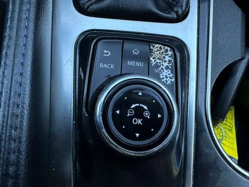 Used 2017 Nissan Maxima 3.5 S image 44