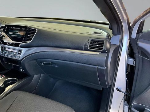 Used 2021 Honda Passport Sport image 23