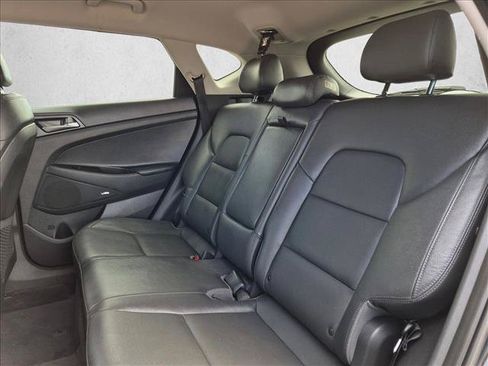 Used 2017 Hyundai Tucson SE Plus AWD/4WD image 25
