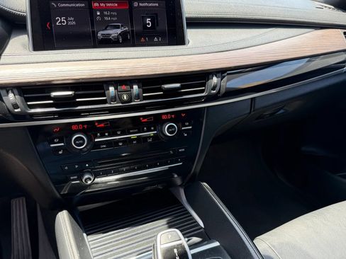 Used 2019 BMW X6 sDrive35i w/ Premium Package RWD image 37