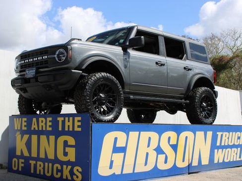 Used 2025 Ford Bronco Big Bend image 1