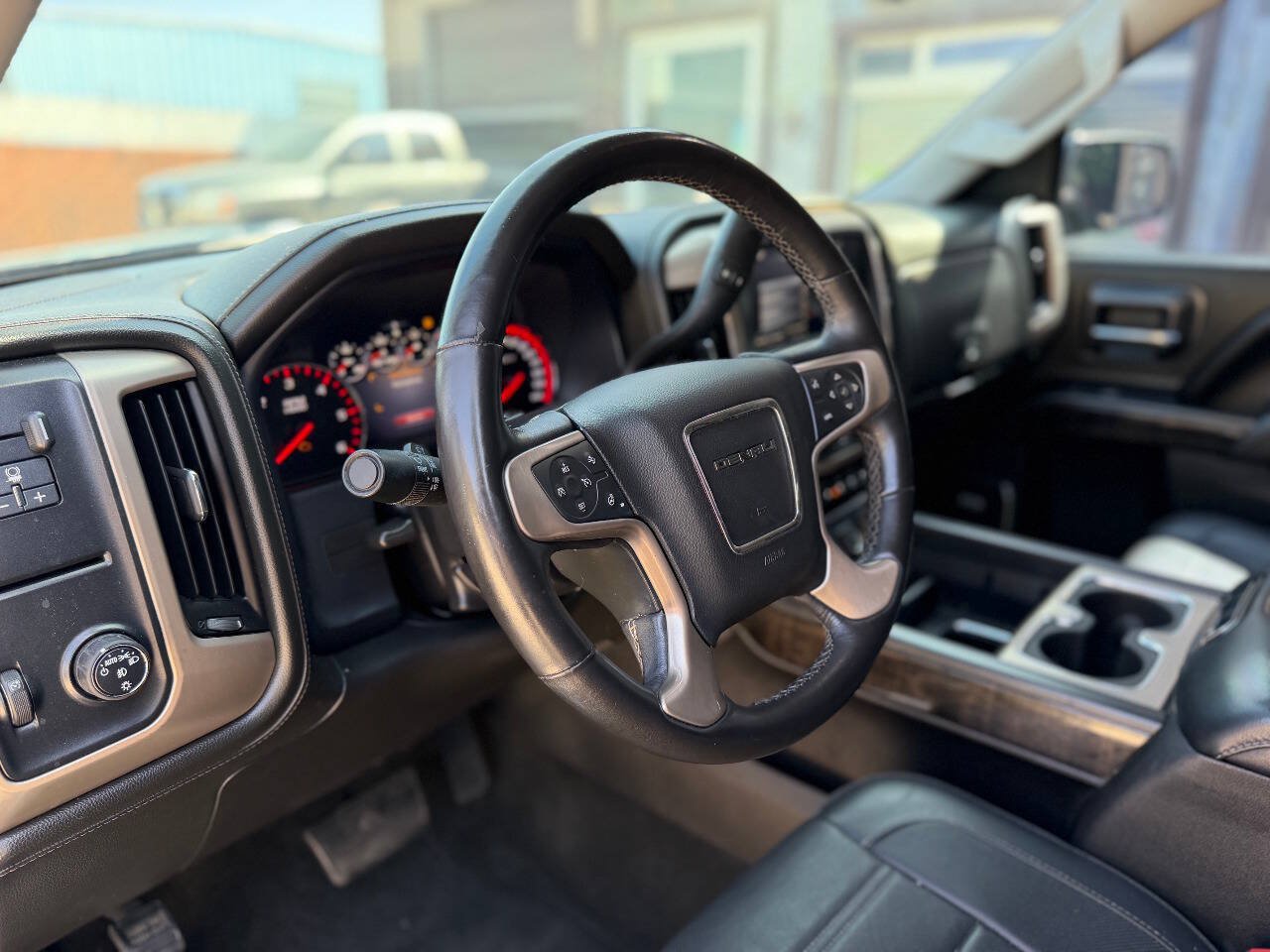 Used 2015 GMC Sierra 1500 Denali w/ Driver Alert Package RWD image 14