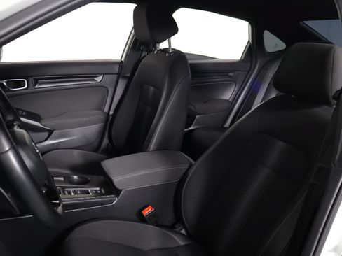 Used 2025 Honda Civic Sport image 26
