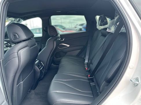 New 2025 Acura RDX SH-AWD image 10