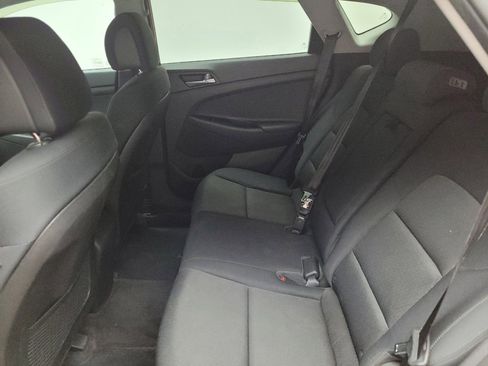 Used 2017 Hyundai Tucson SE w/ SE Popular Package 02 AWD/4WD image 18