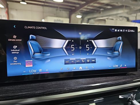 New 2026 BMW X7 xDrive40i w/ M Sport Package image 23