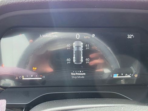 New 2025 Jeep Grand Cherokee Limited image 18