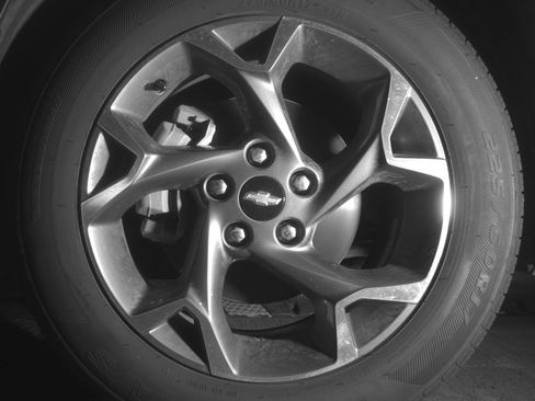 Used 2025 Chevrolet Trax LT w/ LT Convenience Package image 12