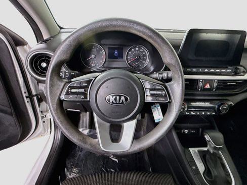 Used 2019 Kia Forte LXS FWD image 13