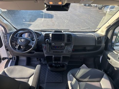 Used 2023 RAM ProMaster 3500 image 6