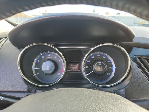 Used 2013 Hyundai Sonata Limited w/ Premium Pkg image 10