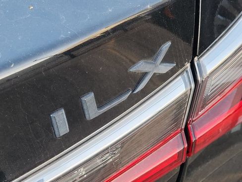 Used 2020 Acura ILX FWD image 10