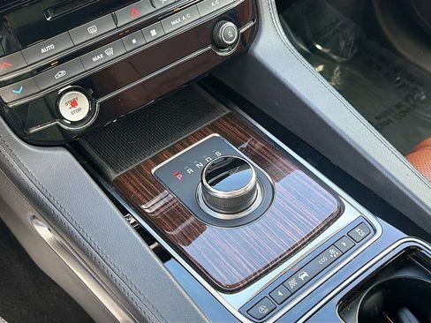 Used 2018 Jaguar F-PACE Portfolio image 29