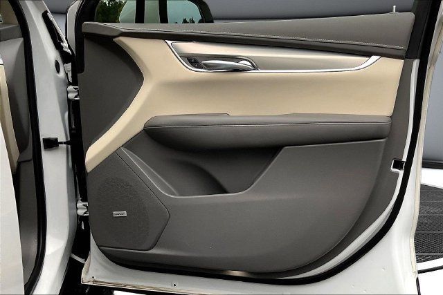 Used 2021 Cadillac XT5 Premium Luxury FWD image 30
