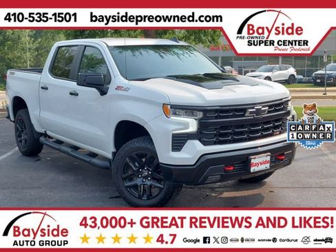 Used 2024 Chevrolet Silverado 1500 LT Trail Boss w/ Convenience Package II AWD/4WD image 1