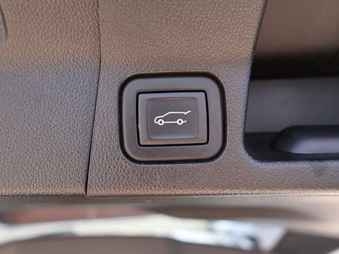 Certified 2023 GMC Acadia AT4 w/ LPO, Floor Liner Package AWD/4WD image 18