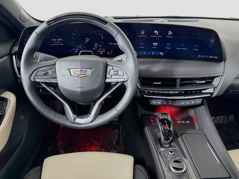Used 2025 Cadillac CT5 Sport w/ Technology Package image 23